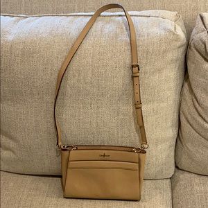 Cross body purse